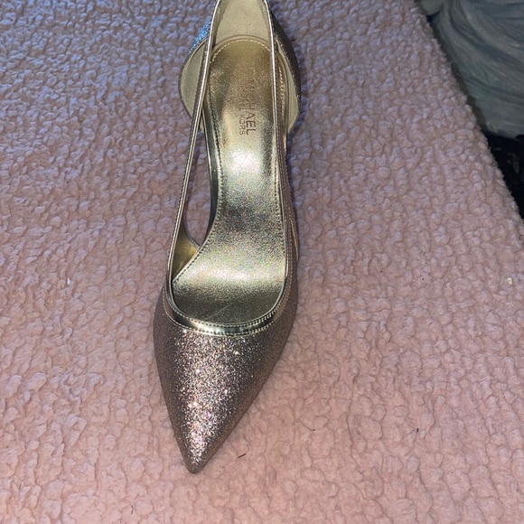 Michael Kors 4 inch Heels size 7.5/8 - Picture 3 of 6